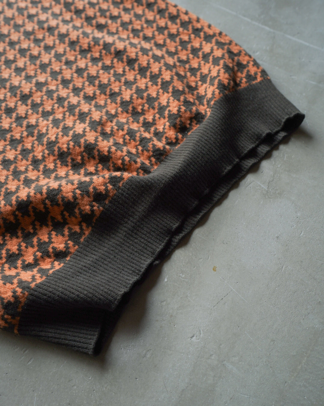 HERMES cashmere wool houndstooth design knit vest