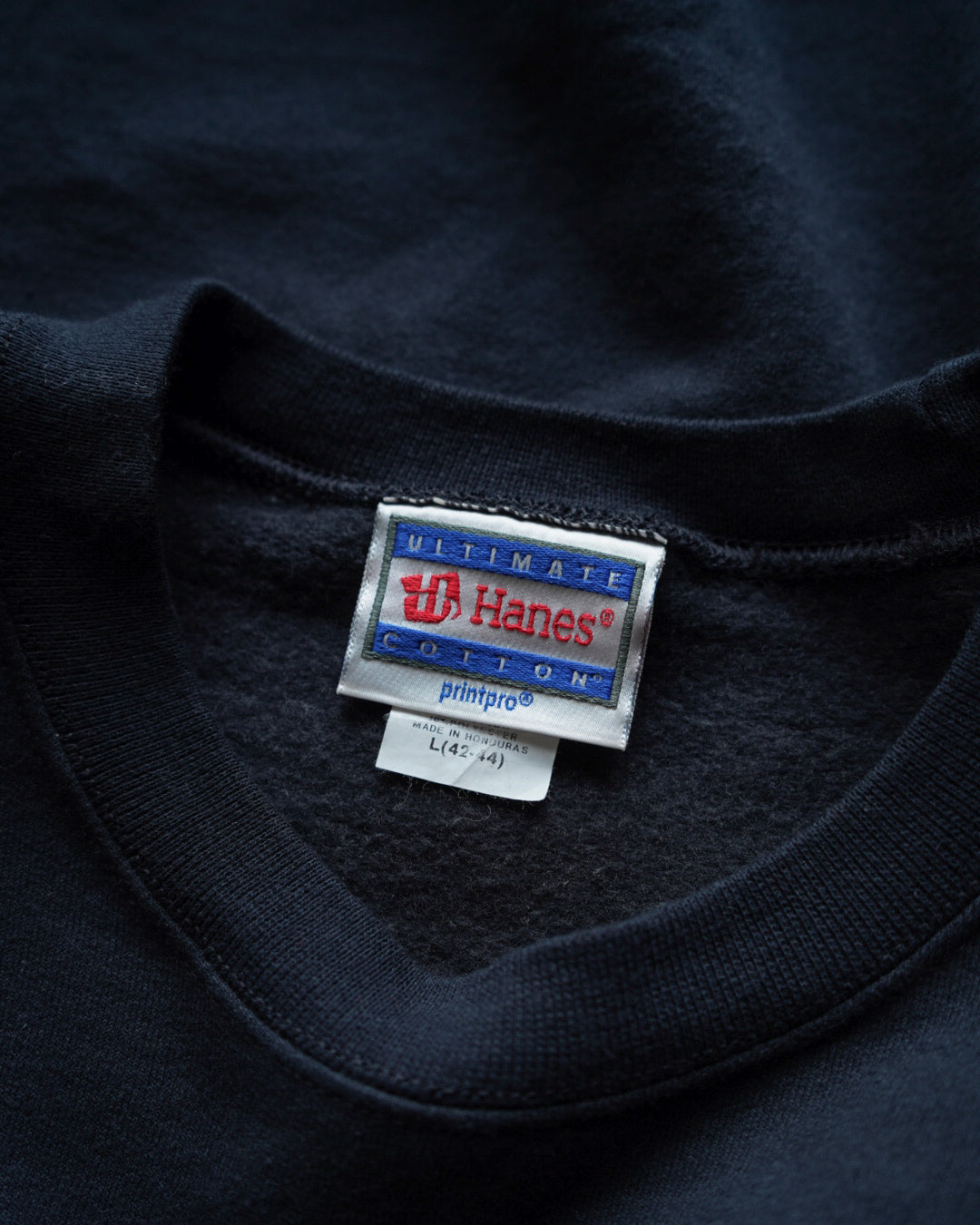 "CHILL" design sweat